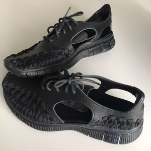 Nike Women’s Free Inneva